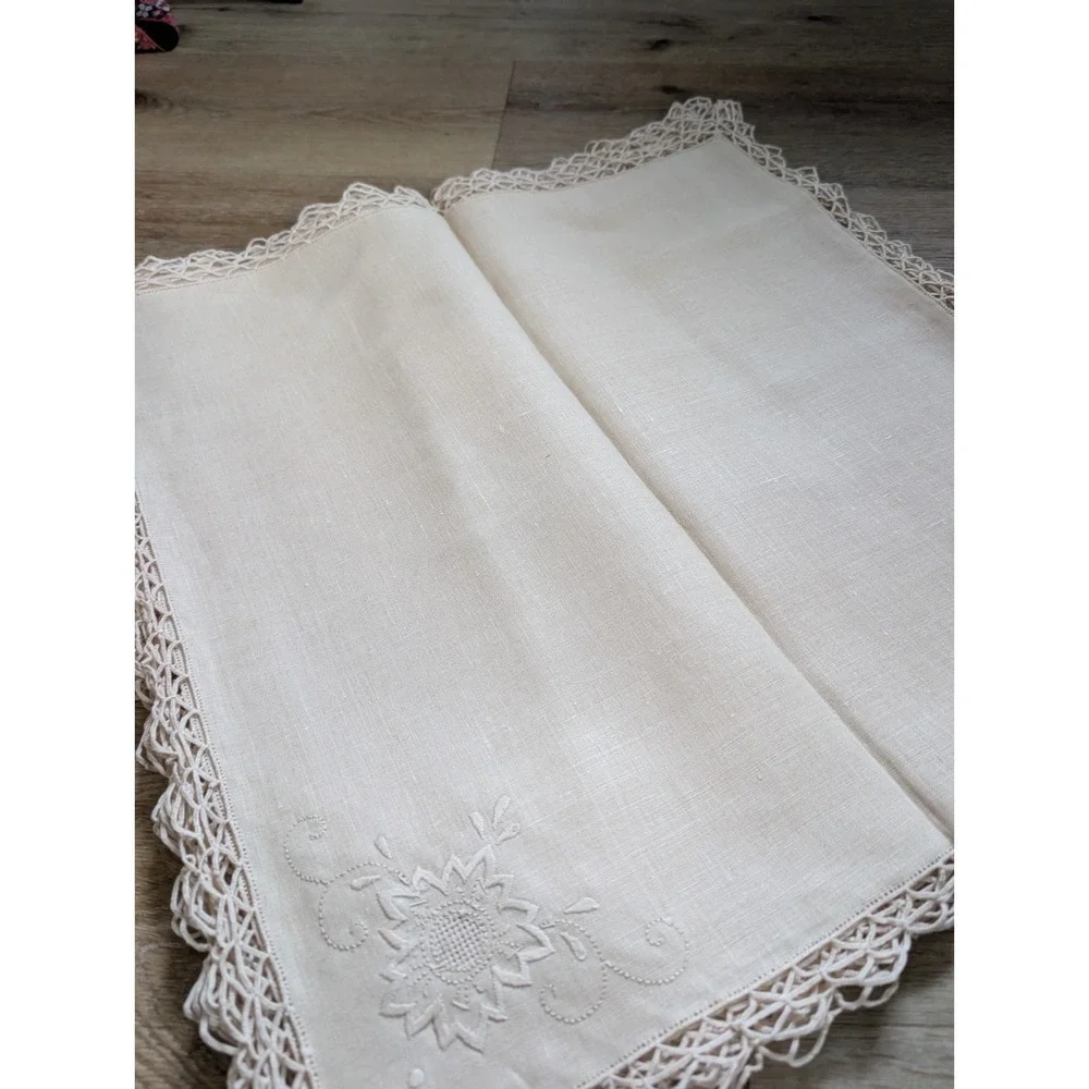 Set of 12 Brand New Vintage Linen Napkins W/ Tatting & Embroidery, 18x18 Beige